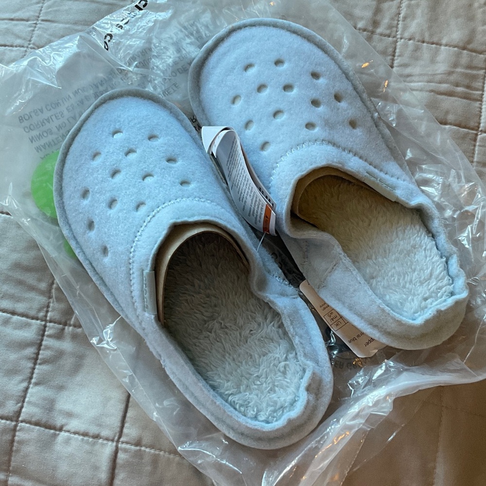 Crocs Classic Lined Slipper / Classic Thicken Stay Warm Slipper